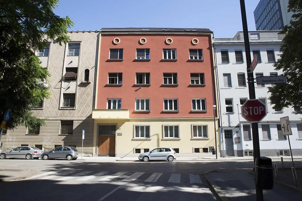 Tomas'S Apartment Ljubljana Szlovénia